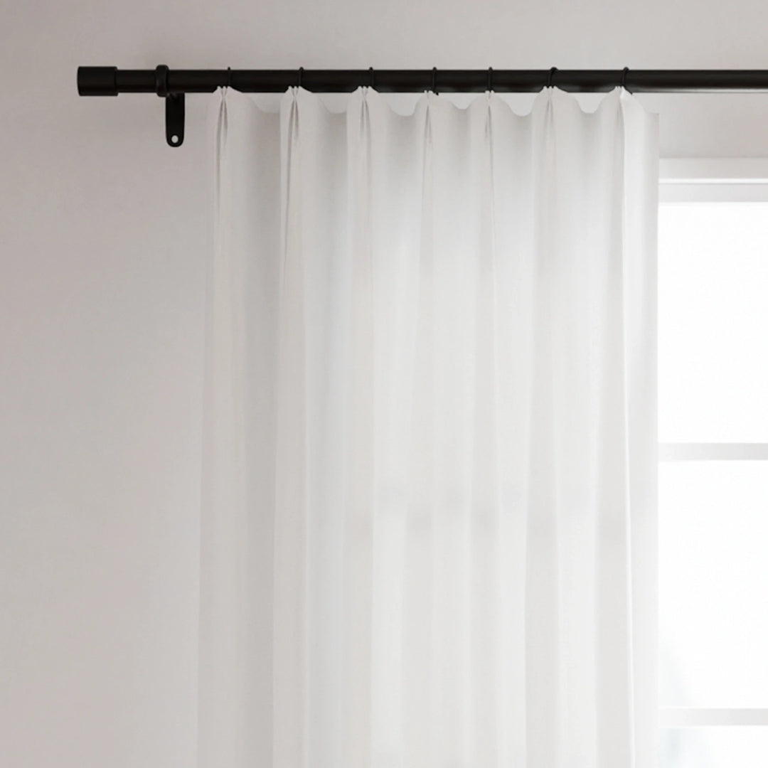 Leon Velvet Curtain Parisian Pleat
