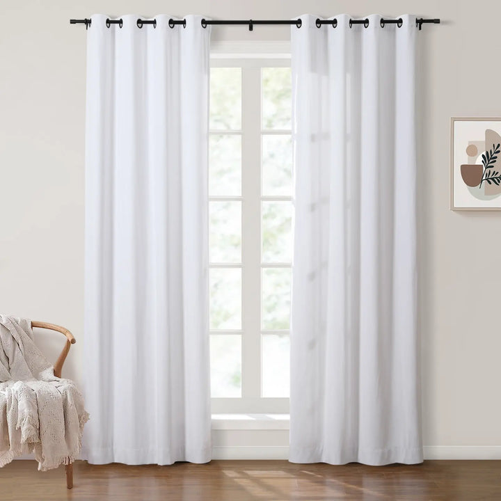 Leon Velvet Curtain Grommet