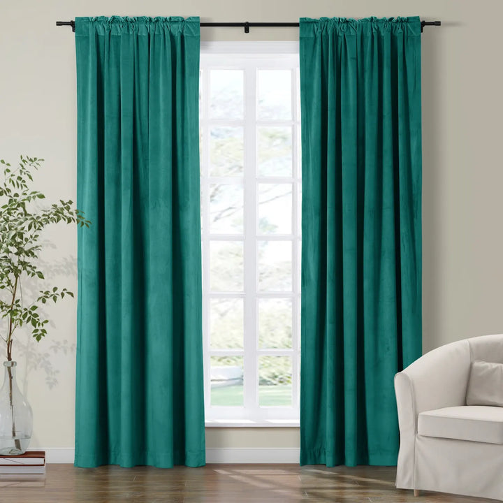 Leon Velvet Curtain 4-In-1