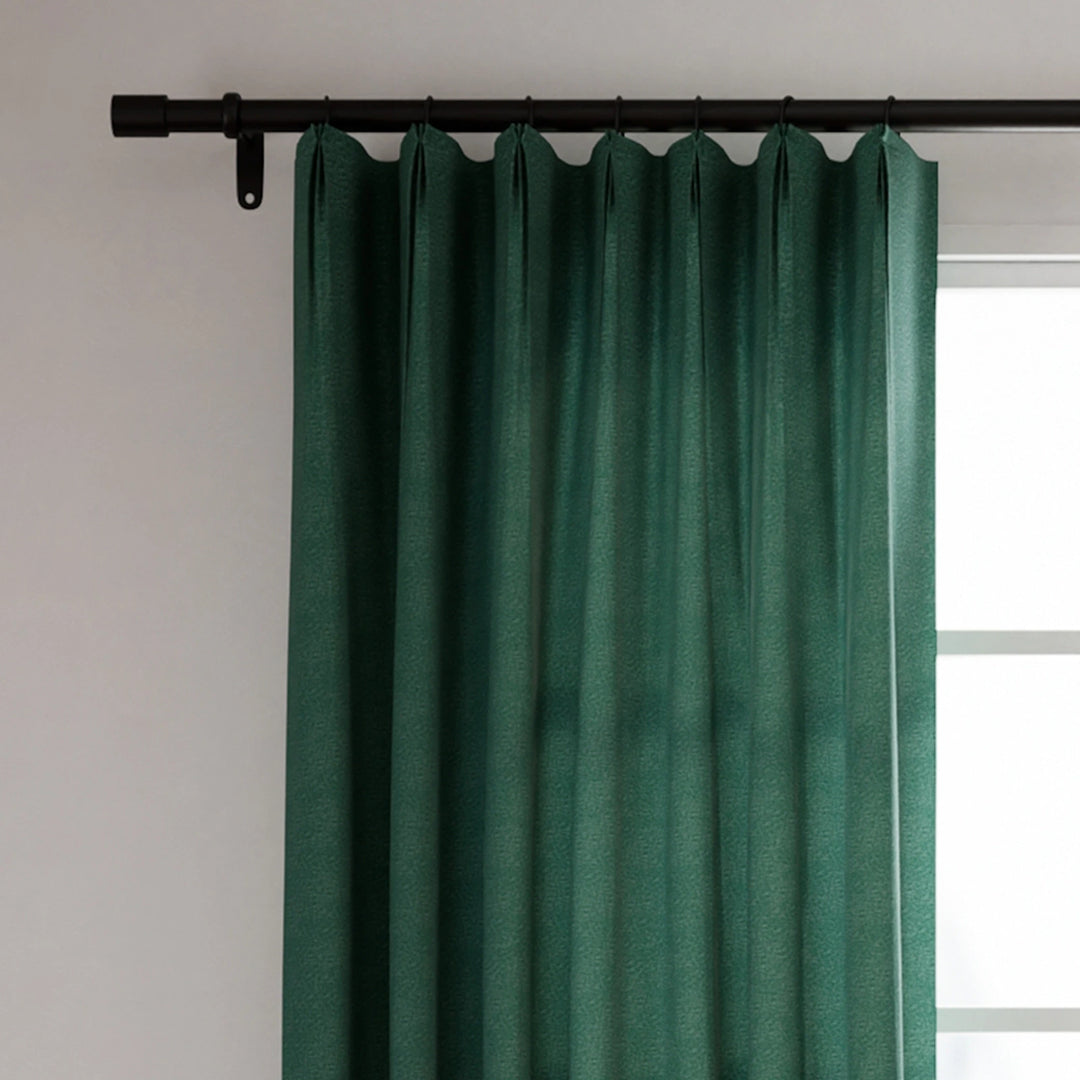 Leon Velvet Curtain Parisian Pleat