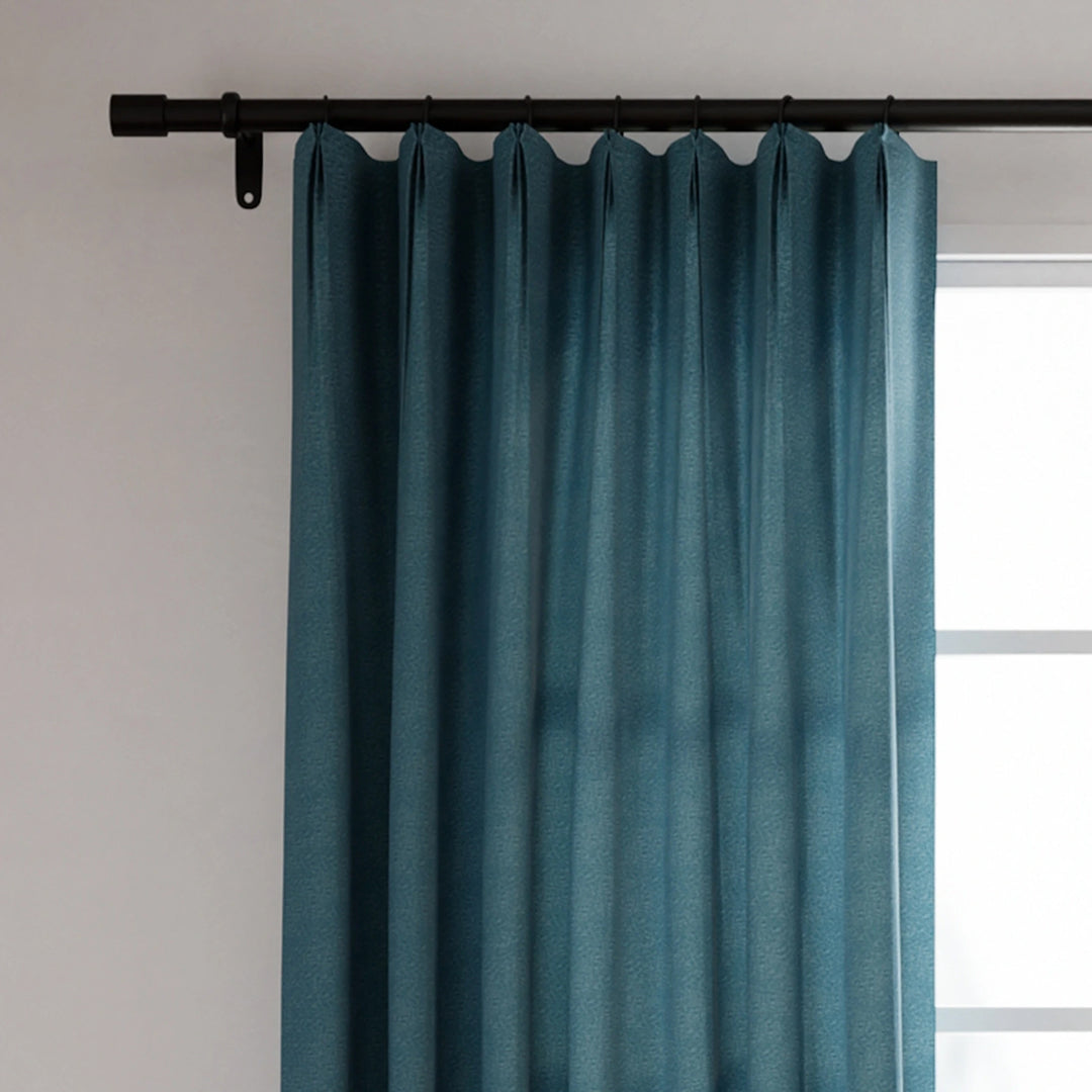 Leon Velvet Curtain Parisian Pleat