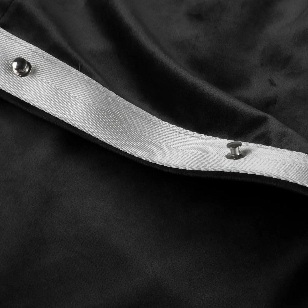 Leon Velvet Curtain Ripple Fold