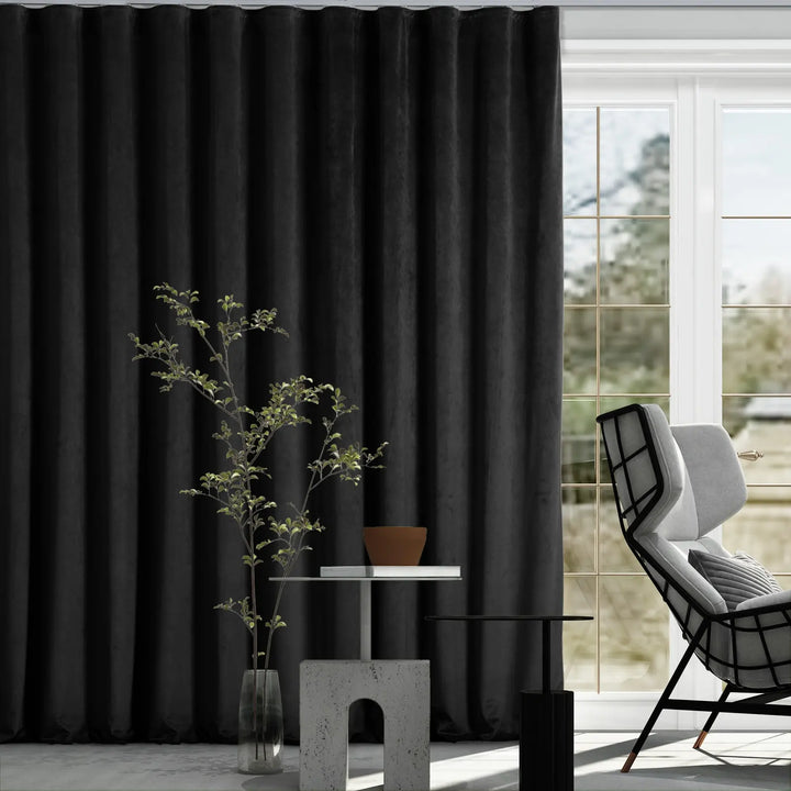 Leon Velvet Curtain Ripple Fold