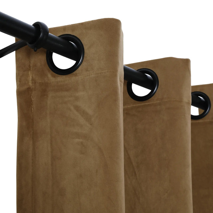 Leon Velvet Curtain Grommet