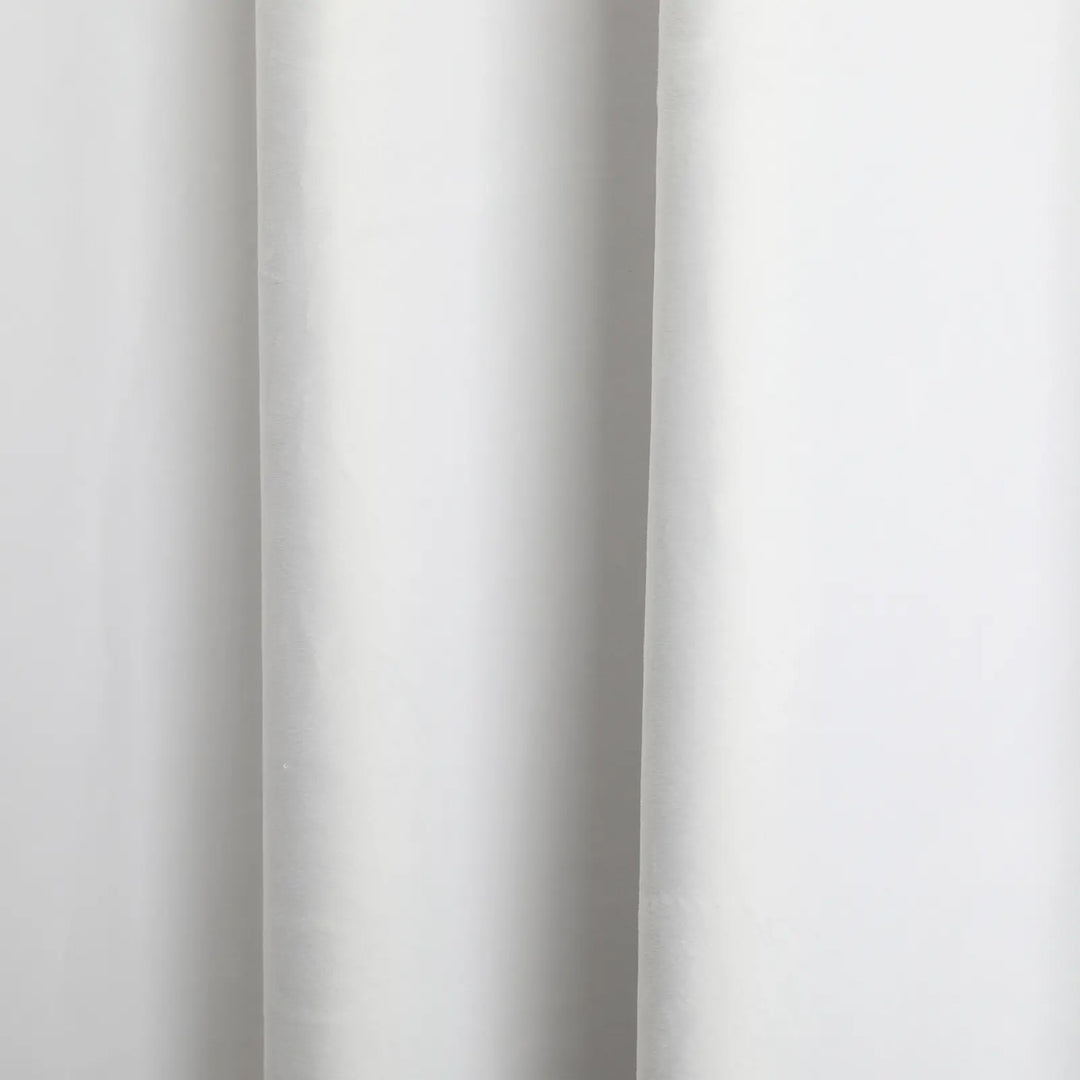 Leon Velvet Curtain Ripple Fold