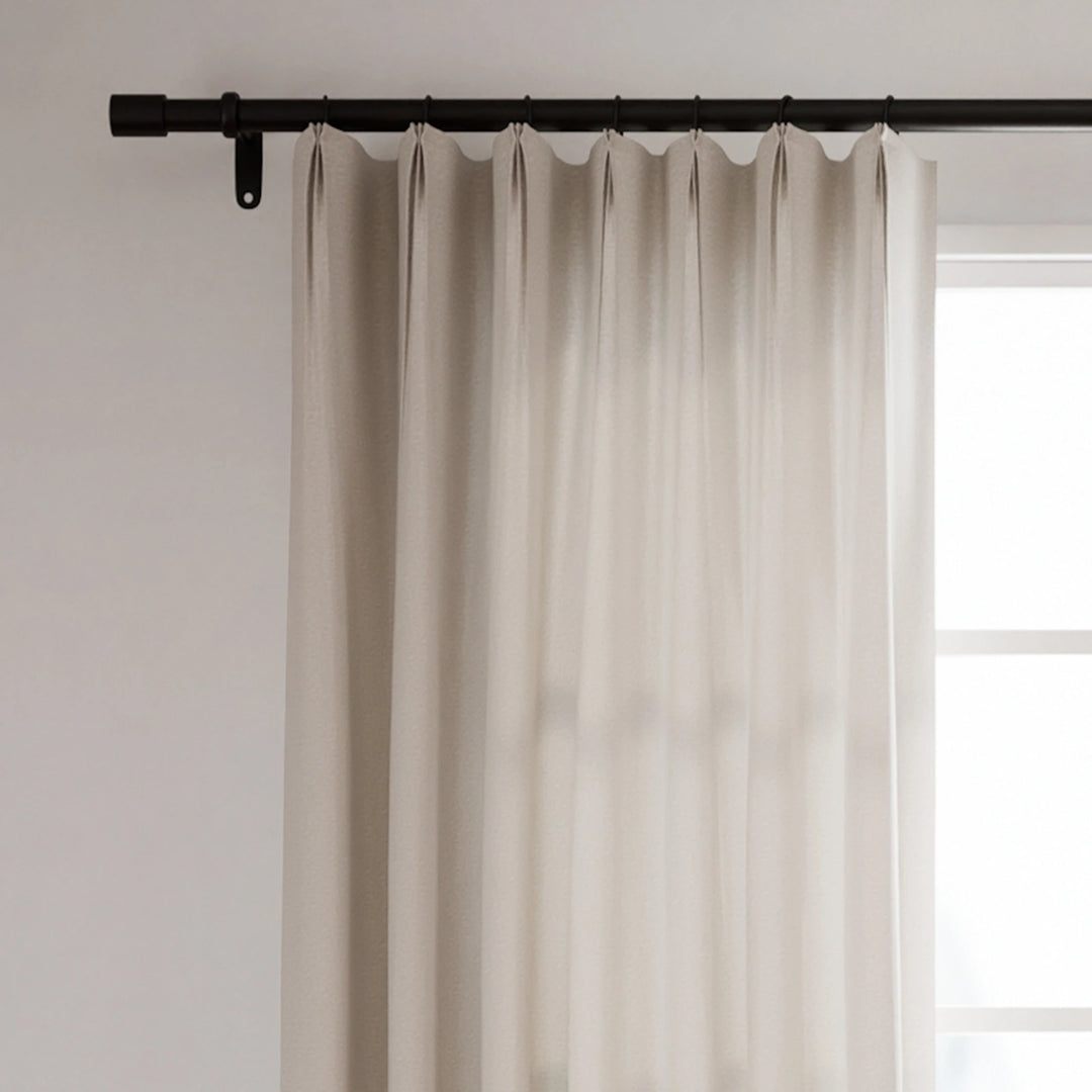 Leon Velvet Curtain Parisian Pleat