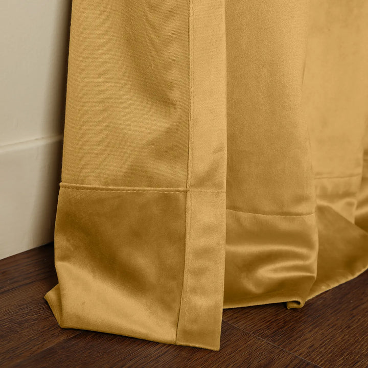 Leon Velvet Curtain Ripple Fold