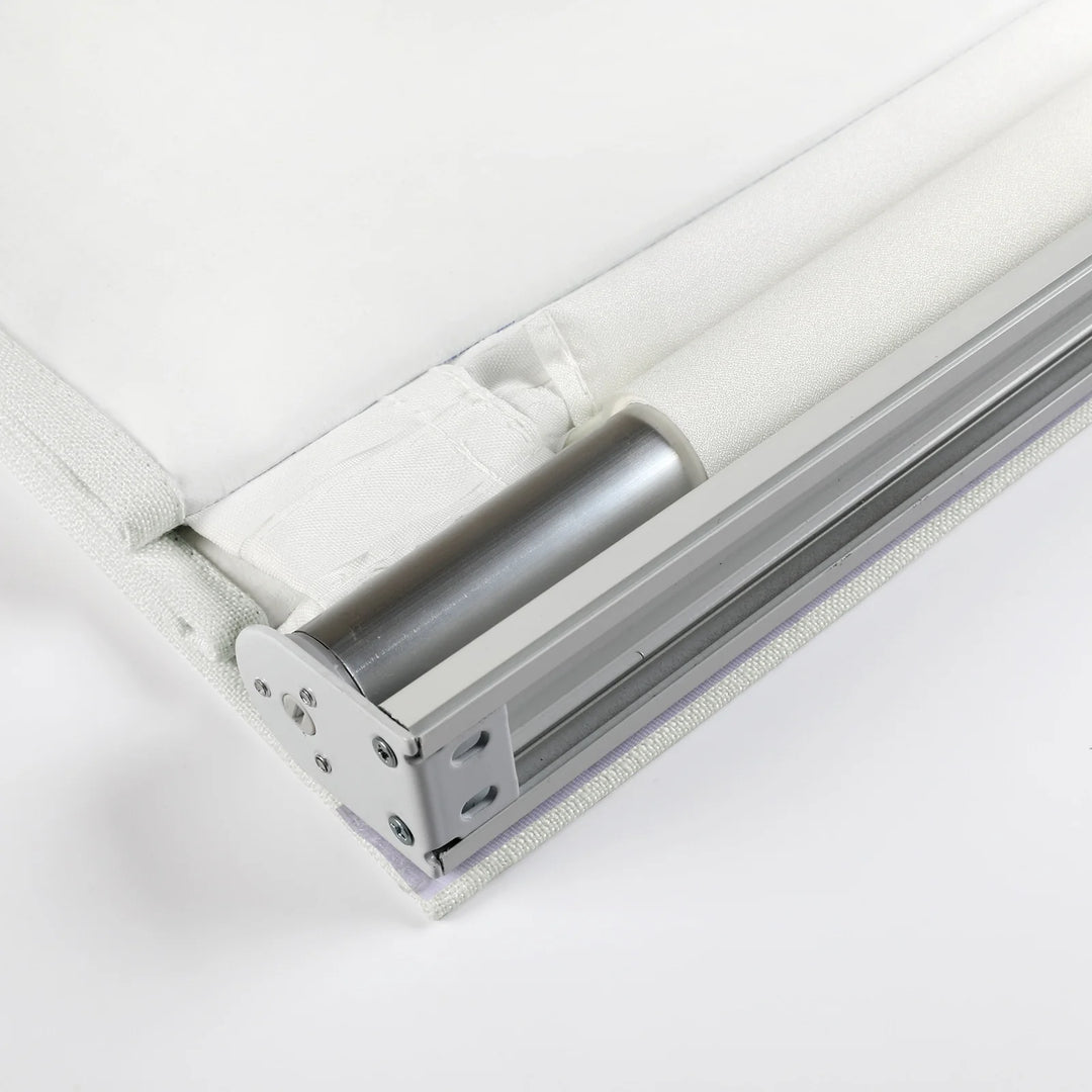 Nash Polyester Linen Blackout Roman Shade Cordless