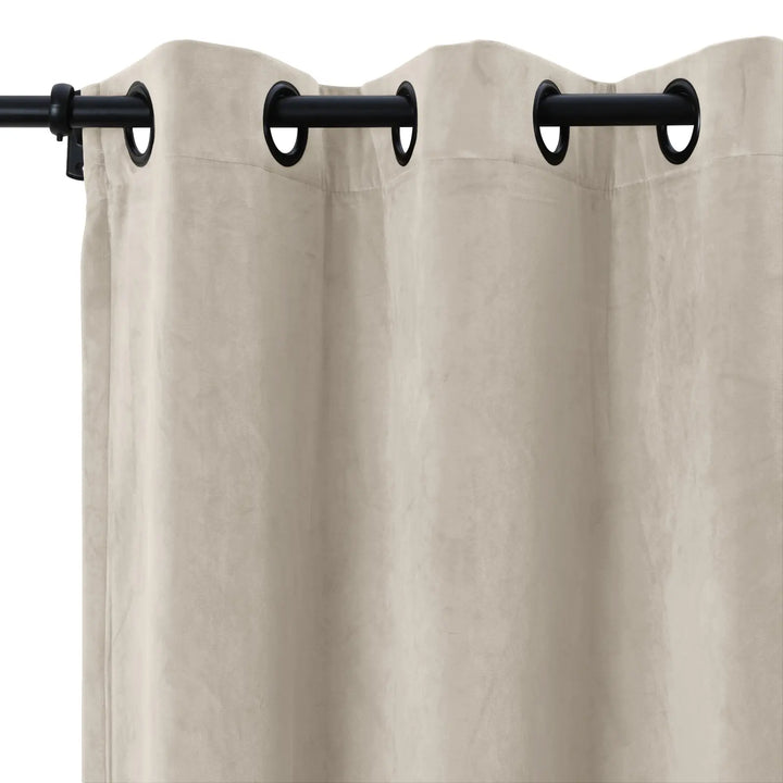 Leon Velvet Curtain Grommet