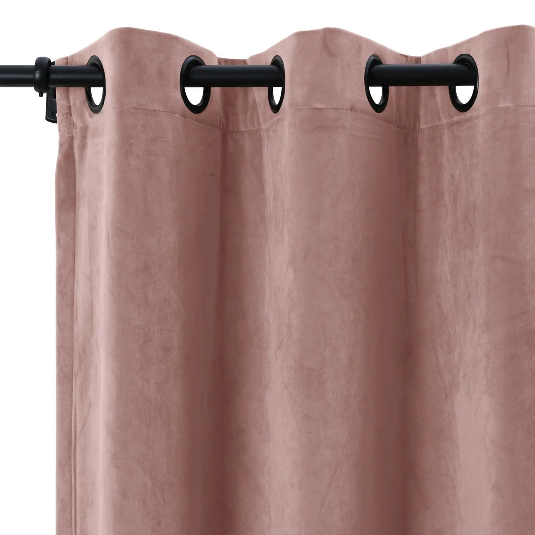 Leon Velvet Curtain Grommet