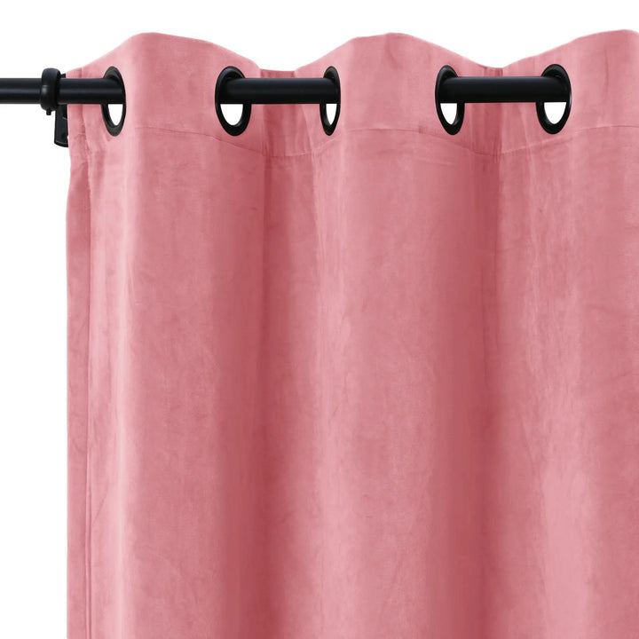 Leon Velvet Curtain Grommet