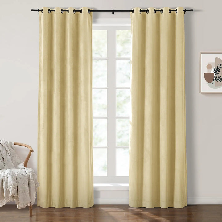 Leon Velvet Curtain Grommet