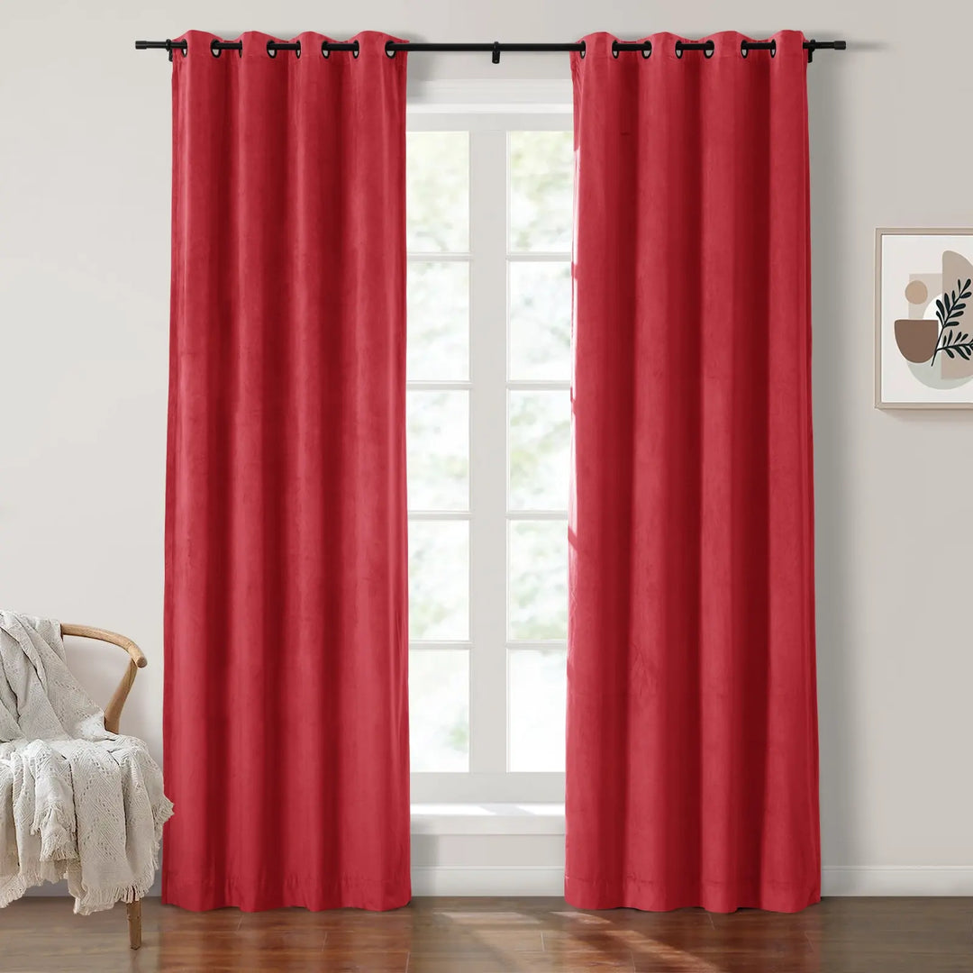 Leon Velvet Curtain Grommet