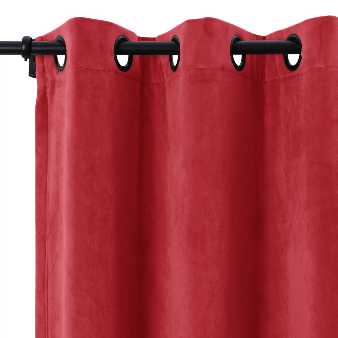 Leon Velvet Curtain Grommet