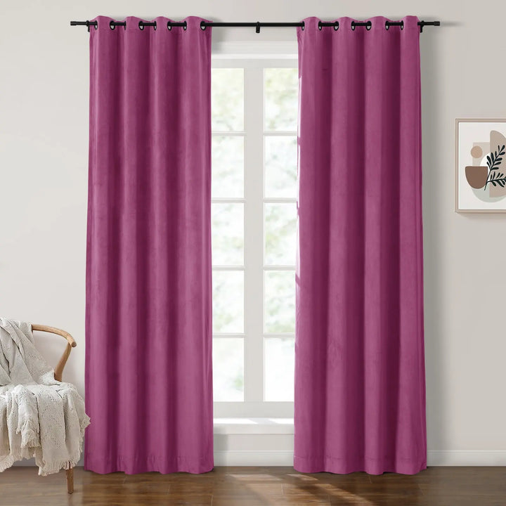Leon Velvet Curtain Grommet