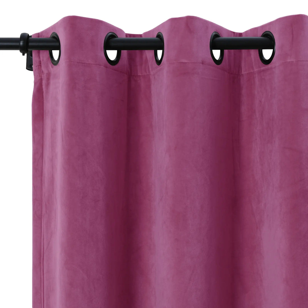 Leon Velvet Curtain Grommet
