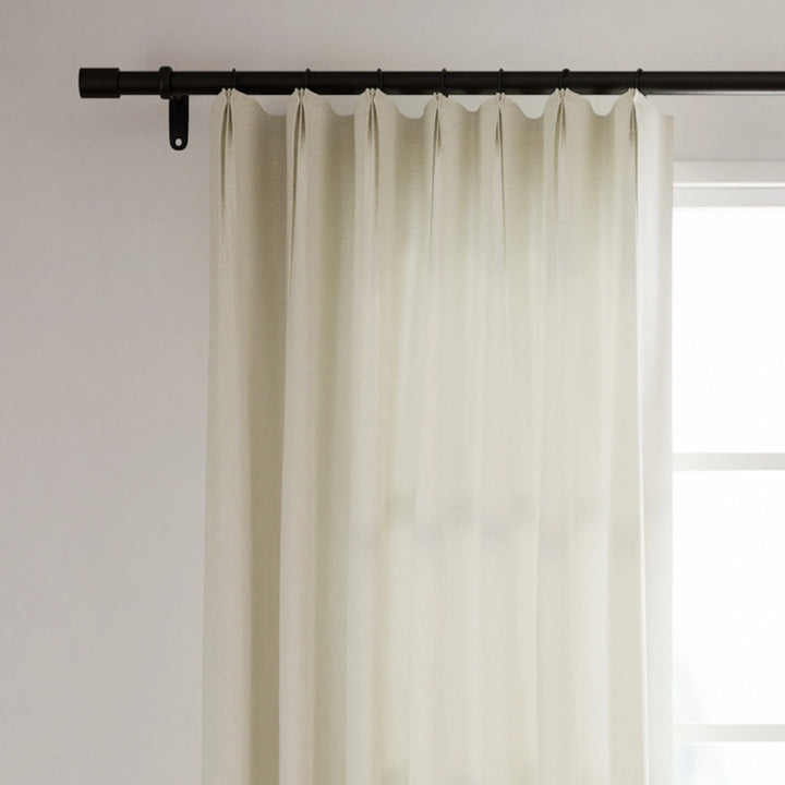Leon Velvet Curtain Parisian Pleat