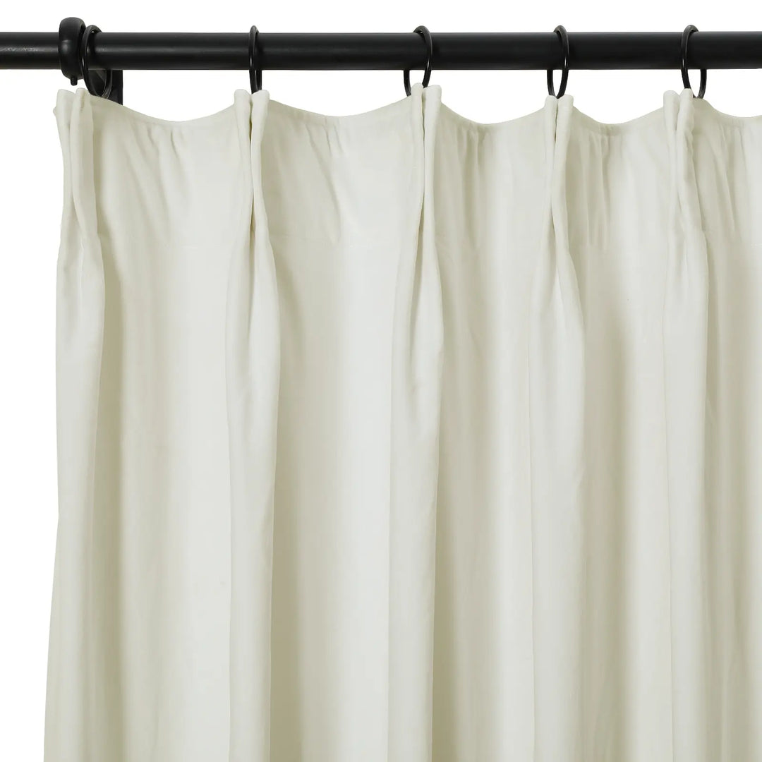 Leon Velvet Curtain Pinch Pleat