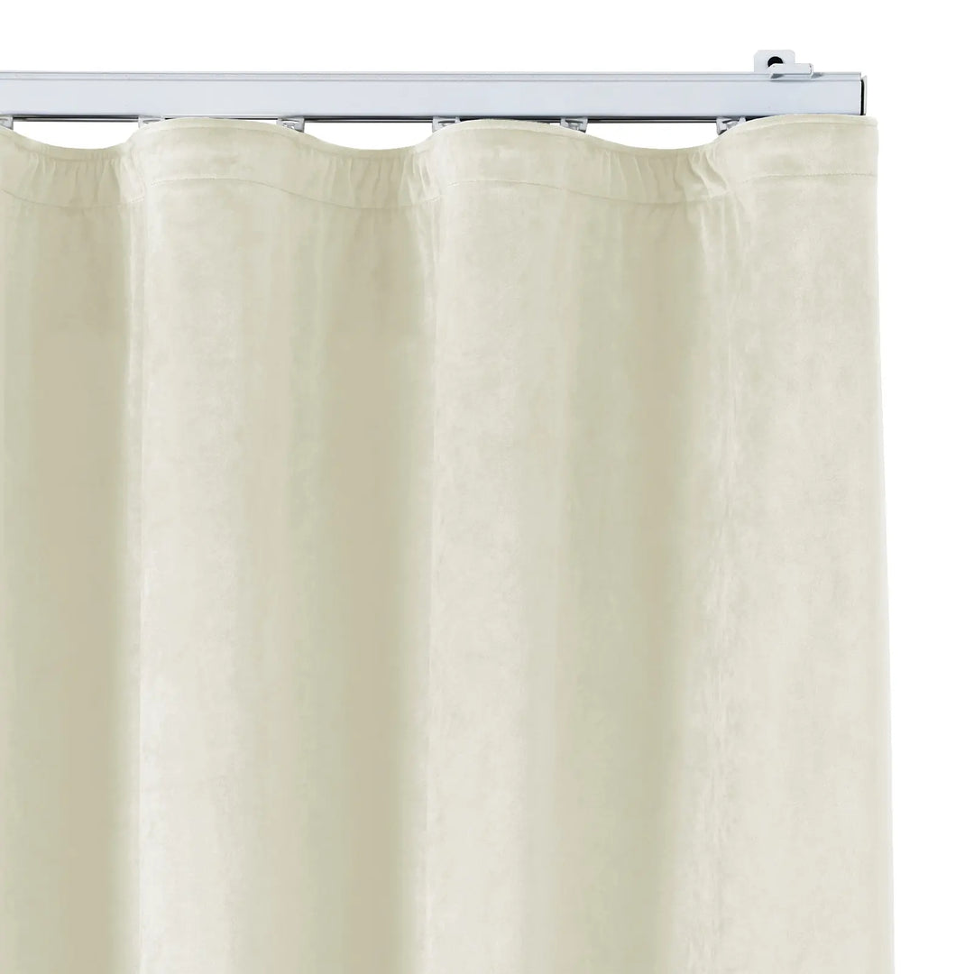 Leon Velvet Curtain Ripple Fold