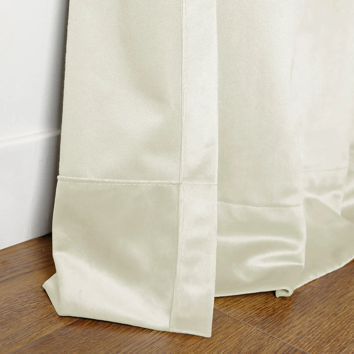 Leon Velvet Curtain Ripple Fold