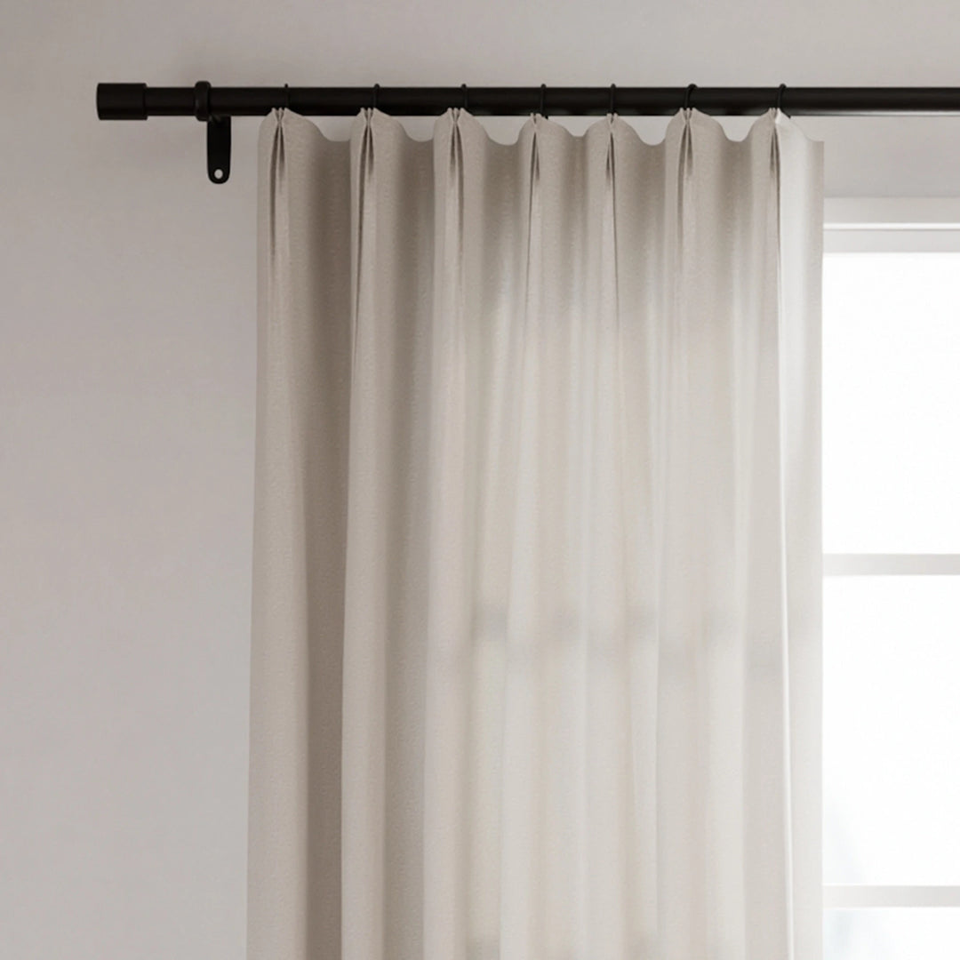 Leon Velvet Curtain Parisian Pleat