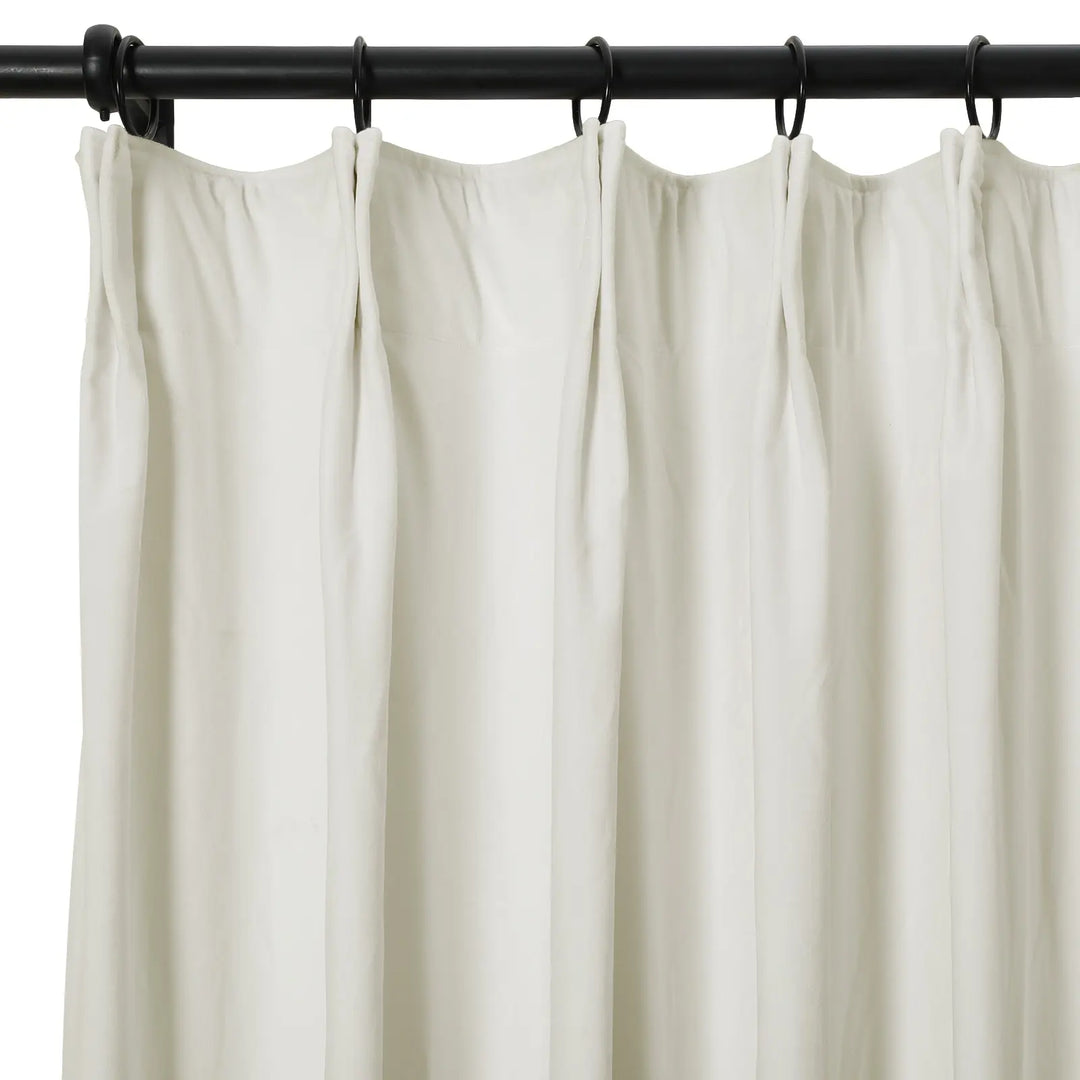 Leon Velvet Curtain Pinch Pleat
