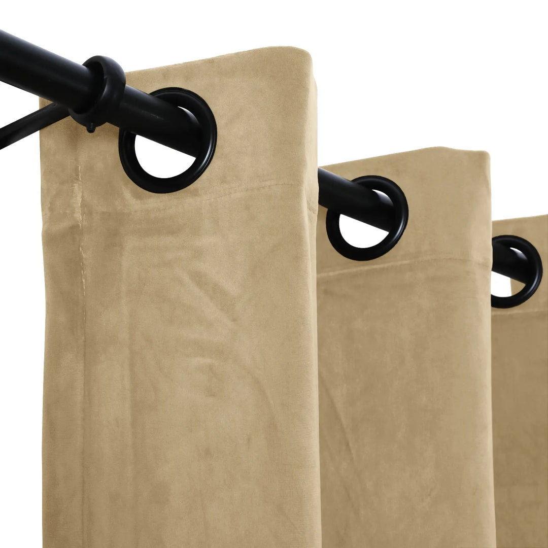 Leon Velvet Curtain Grommet