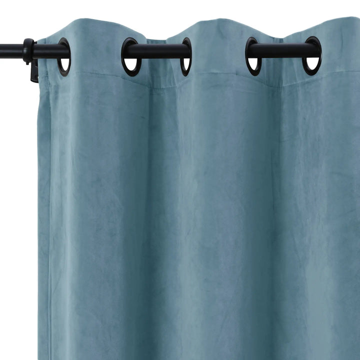 Leon Velvet Curtain Grommet