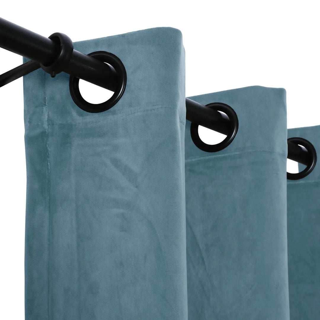 Leon Velvet Curtain Grommet