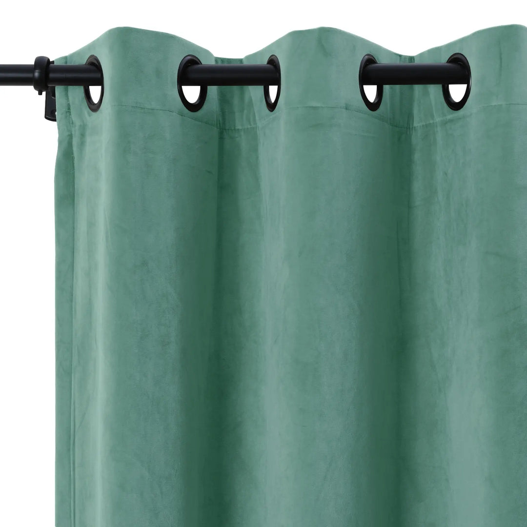 Leon Velvet Curtain Grommet