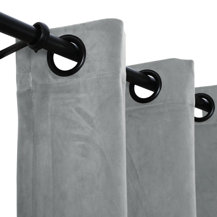 Leon Velvet Curtain Grommet