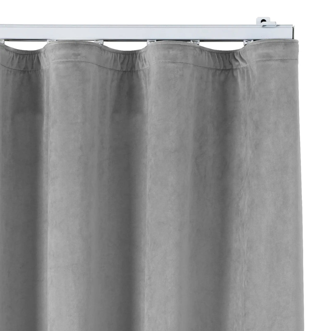 Leon Velvet Curtain Ripple Fold
