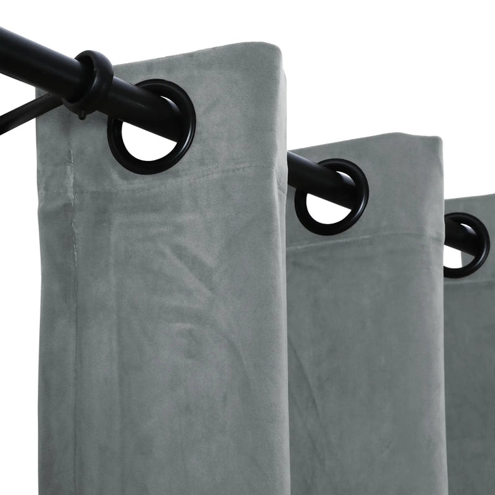 Leon Velvet Curtain Grommet