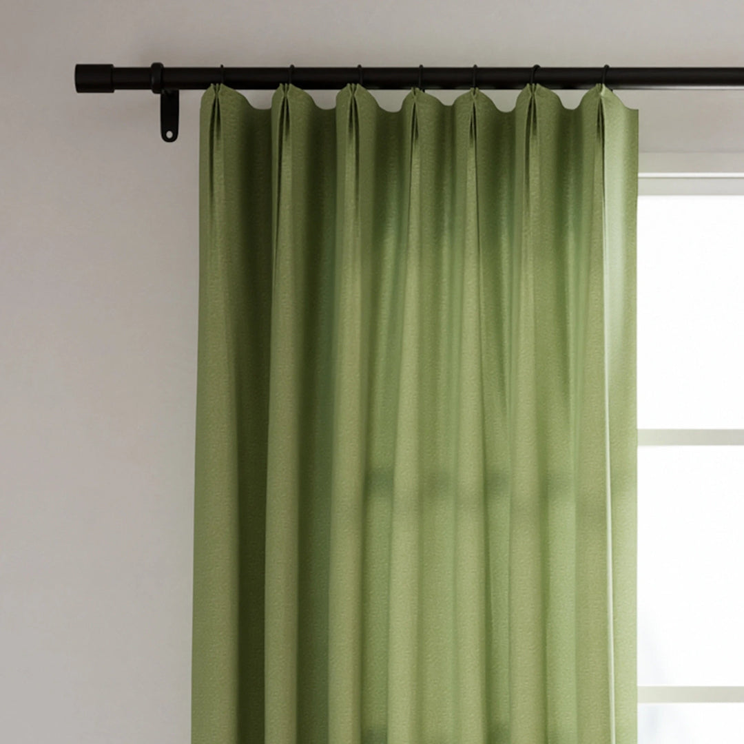 Leon Velvet Curtain Parisian Pleat