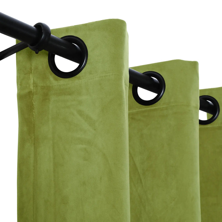Leon Velvet Curtain Grommet