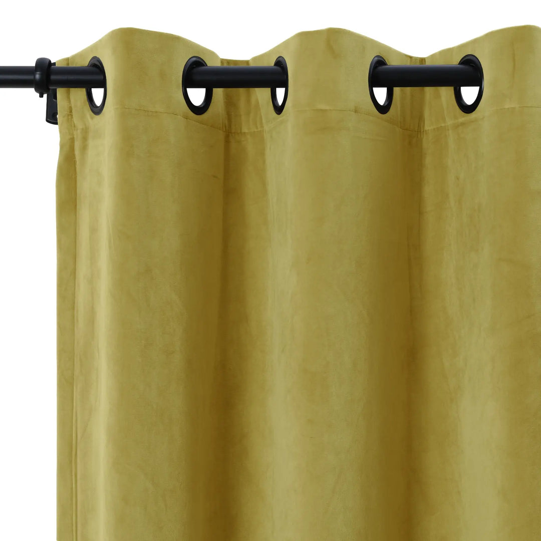 Leon Velvet Curtain Grommet