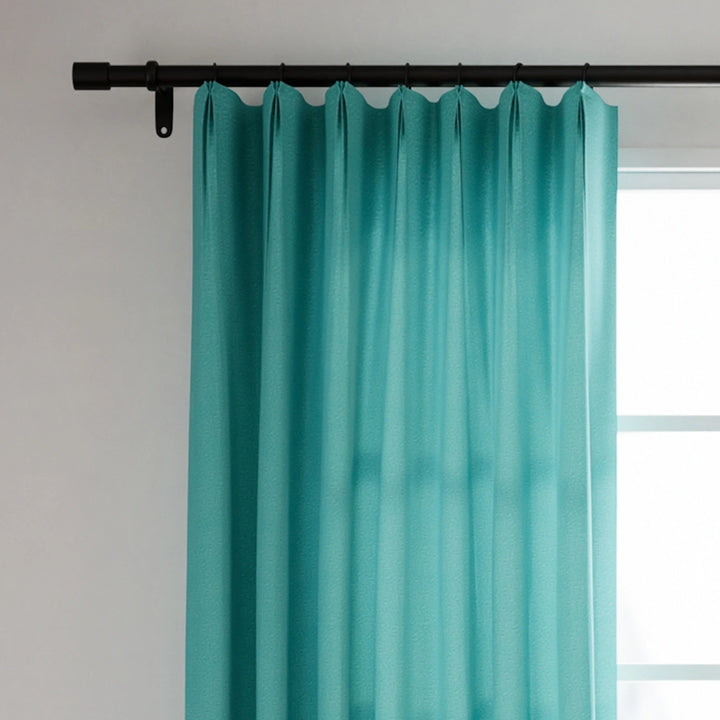 Leon Velvet Curtain Parisian Pleat