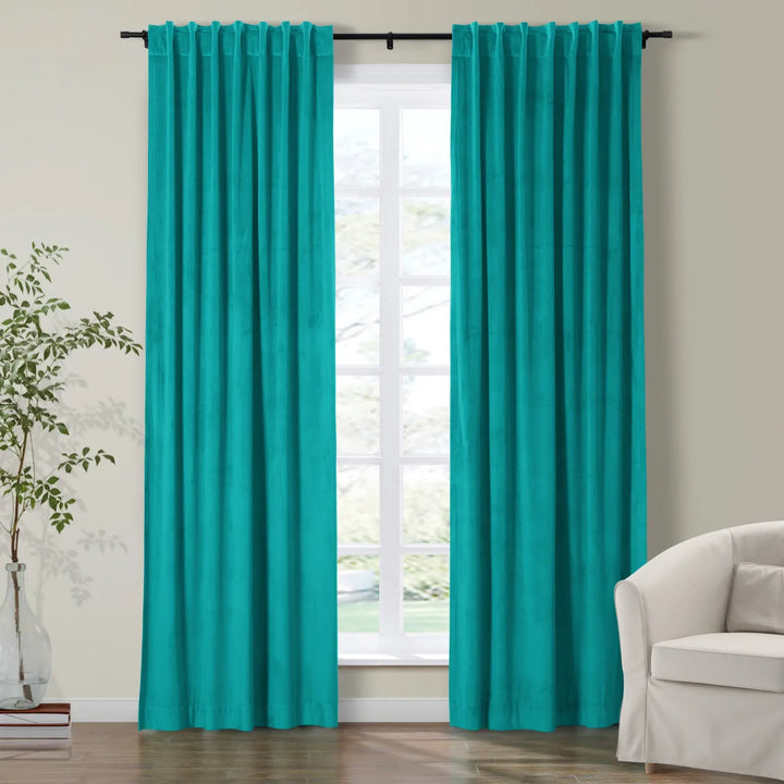 Leon Velvet Curtain 4-In-1