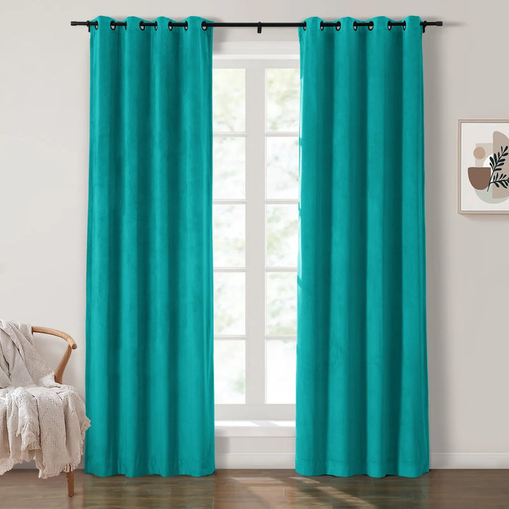 Leon Velvet Curtain Grommet