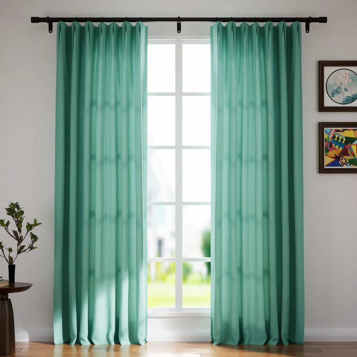 Leon Velvet Curtain Parisian Pleat